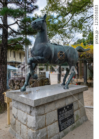 藤森神社　京都府京都市伏見区 123058883