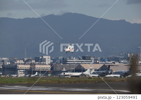 救難ヘリ 救難ヘリコプター 救助ヘリ 123059491