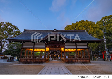 藤森神社　拝殿　京都府京都市伏見区 123059591