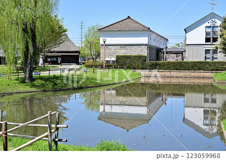 見沼田圃・浦和くらしの博物館民家園　旧浦和市農業協同組合三室支所倉庫　 123059968