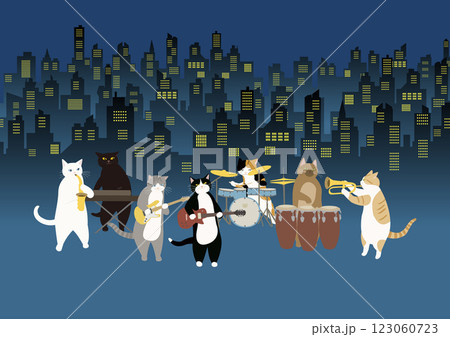 7匹の猫のバンド市の夜景を背景に演奏する 123060723