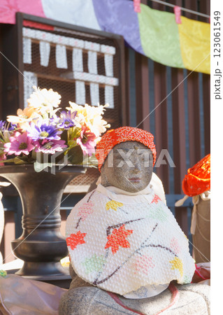 なごや七福神めぐり　尾張四観音　笠寺観音　抱き地蔵 123061549