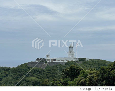 五島列島 男女群島の女島灯台 五島列島 男女群島の女島灯台 123064613