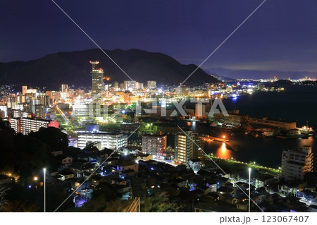 【福岡県】門司港の夜景（門司港レトロ浪漫灯彩） 123067407