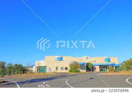 三重県津市、国立三重病院の風景 123070946