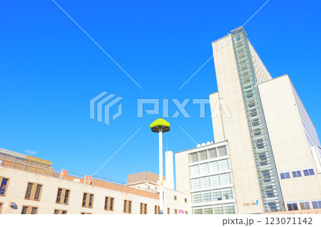 三重県津市、津駅の風景 三重県津市、津駅の風景 123071142