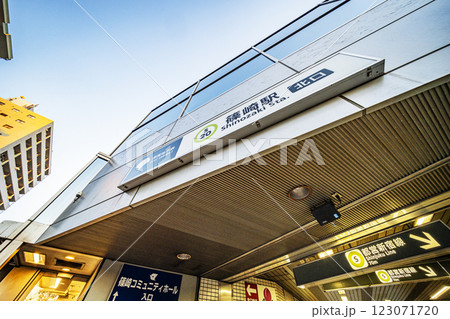 都営新宿線篠崎駅 123071720
