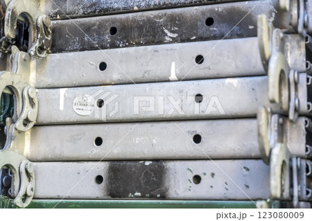 戸建て家屋の外壁修繕工事　仮設足場部材　踏板 123080009