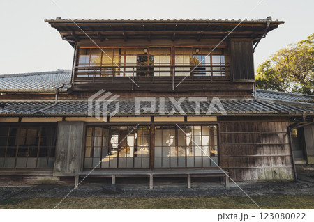 静岡県島田市にある日本の伝統的な古民家 123080022