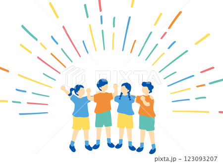 肩を組み、ガッツポーズをする子供たち 123093207