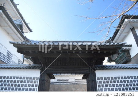 石川門（金沢城公園／石川県金沢市丸の内） 123093253