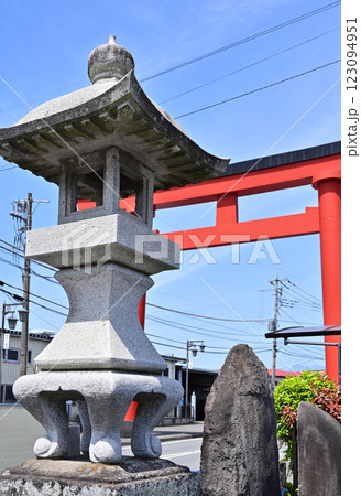 中山道板鼻宿散歩：上野国一社八幡八幡宮　高崎市八幡町 123094951