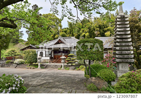 中山道板鼻宿散歩:天台宗 称名寺 安中市板鼻 中山道板鼻宿散歩:天台宗 称名寺 安中市板鼻 123097807