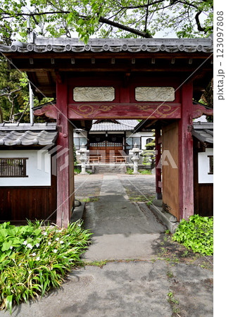中山道板鼻宿散歩：天台宗 称名寺　安中市板鼻 123097808
