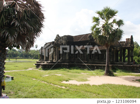アンコールワット　シェムリアップ　カンボジア 123106094