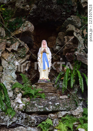 カトリック井持浦教会のマリア様 カトリック井持浦教会のマリア様 123107628