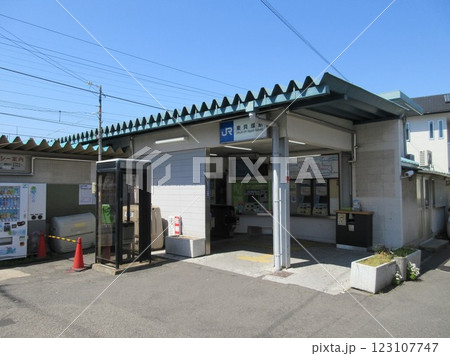 JR西日本 阪和線 東貝塚駅 123107747