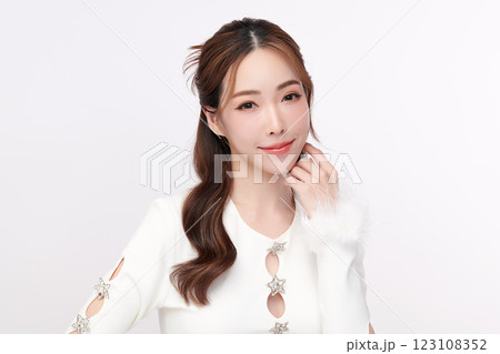 Beautiful young asian woman with clean fresh skin on white background, Face care, Facial treatment, Cosmetology, beauty and spa, Asian women portrait. Beautiful young asian woman with clean fresh skin on white background, Face care, Facial treatment, Cosmetology, beauty and spa, Asian women portrait. 123108352