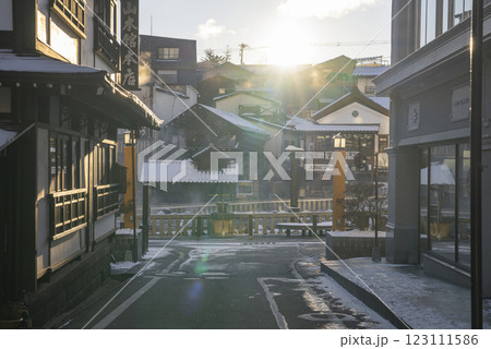 草津温泉の風景 123111586