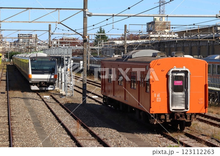 豊田車両センターに留置中の中央線201系電車:クハ201-1(東京都日野市) 豊田車両センターに留置中の中央線201系電車:クハ201-1(東京都日野市) 123112263