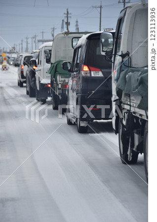 雪道の運転 雪道の運転 123113936