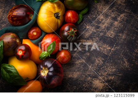 Assortment of different color tomatoes Assortment of different color tomatoes 123115099