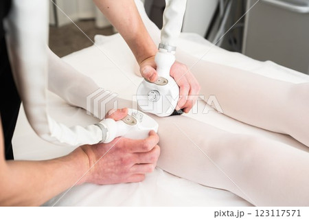 Treatment session using advanced technology on legs for skin rejuvenation 123117571