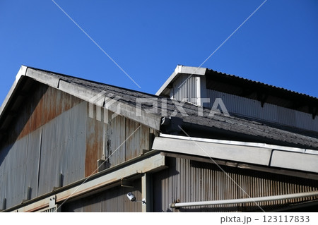 工場　屋根 123117833