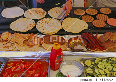Fast food stand on street 123118092