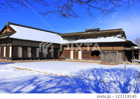 史跡 根城の広場　本丸跡の復元　日本100名城《青森》 123119140