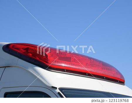 救急車 救急車 123119768