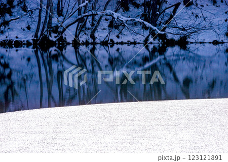 210106ダム湖g121 123121891