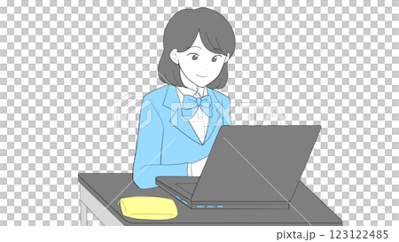 ノートパソコンを使って勉強する女子高生 123122485