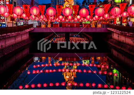 長崎ランタンフェスティバル2025新地中華街　【長崎市】 123122524