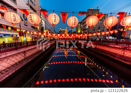 長崎ランタンフェスティバル2025新地中華街　【長崎市】 123122626