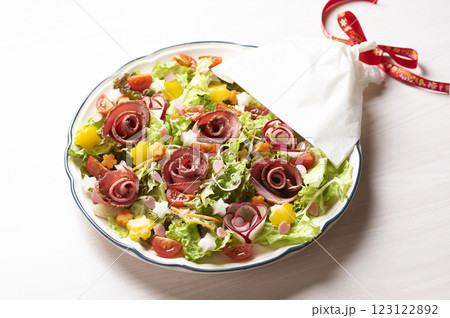 母の日にブーケサラダ 123122892