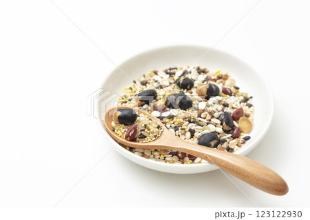 雑穀 白バック 雑穀 白バック 123122930