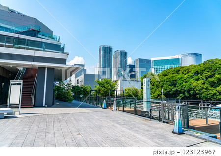 【東京都】水辺に面した複合施設のウォーターズ竹芝 【東京都】水辺に面した複合施設のウォーターズ竹芝 123123967