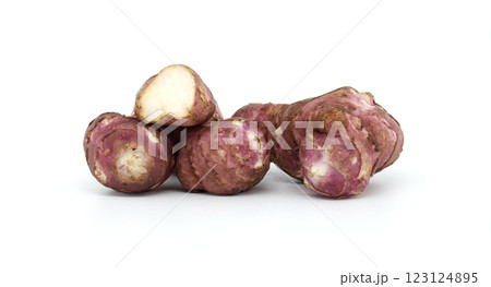 Fresh Raw Jerusalem Artichokes on a Clean White Background 123124895
