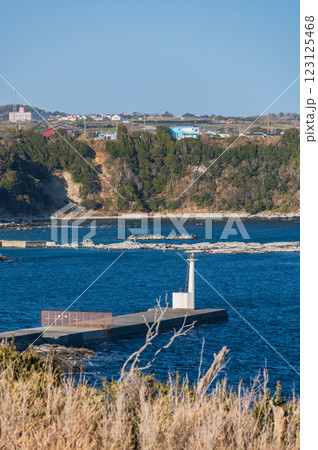 城ヶ島公園からの眺め　対岸の景色 123125468