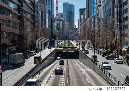 東京の幹線道路 昭和通り 宝町付近のアンダーパス 南方向 2025.02 b-1 東京の幹線道路 昭和通り 宝町付近のアンダーパス 南方向 2025.02 b-1 123127773