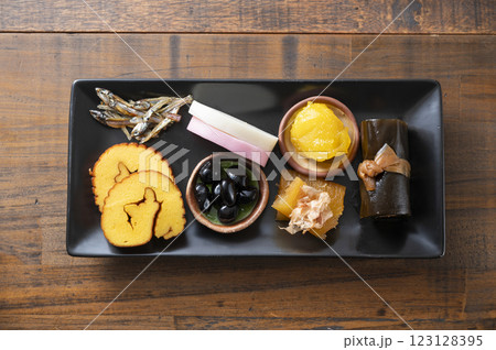 ミニおせち 123128395