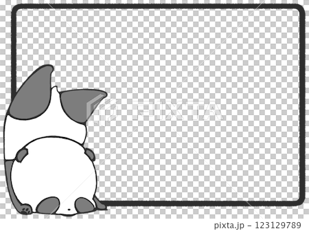 ころんで逆さまになった子どもパンダのフレーム背景 123129789