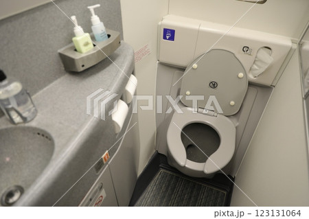 飛行機 航空機 ひこうき 123131064