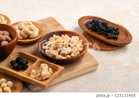 ブレンド 溶け込む 混合 123131408