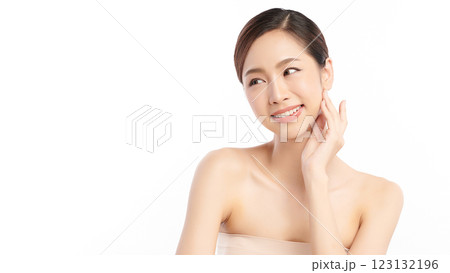 Beautiful young asian woman with clean fresh skin on white background, Face care, Facial treatment, Cosmetology, beauty and spa, Asian women portrait. Beautiful young asian woman with clean fresh skin on white background, Face care, Facial treatment, Cosmetology, beauty and spa, Asian women portrait. 123132196