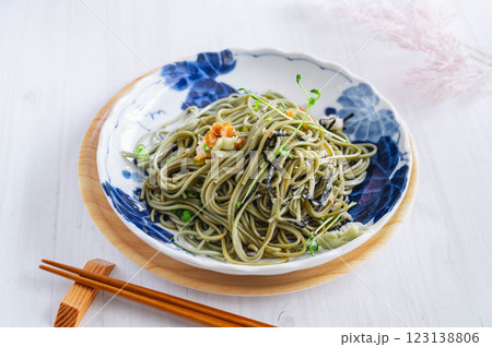 おろし茶そば 123138806