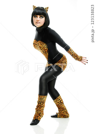 woman cat woman cat 123138823