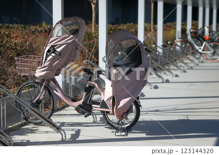 子供乗せ電動自転車 子供乗せ電動自転車 123144320