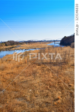 風光明媚 荒川本流 重忠橋から下流の景色 深谷市 風光明媚 荒川本流 重忠橋から下流の景色 深谷市 123146810